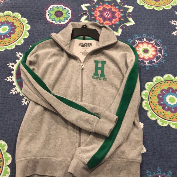 STRANGER THINGS TRACK JACKET - Picture 2 of 11